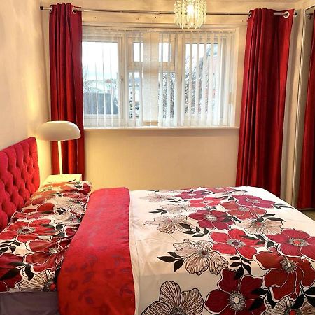 Lovely And Affordable House Closer To The Sea هارتلبول المظهر الخارجي الصورة
